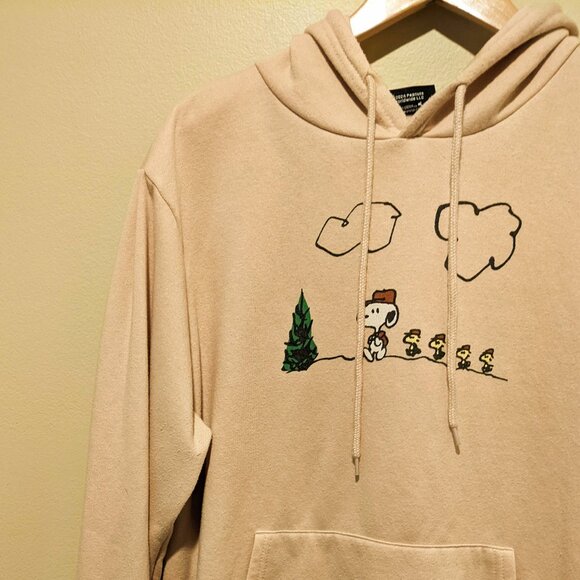Peanuts Snoopy Beige Tan Graphic Hoodie Men Large - Picture 7 of 12